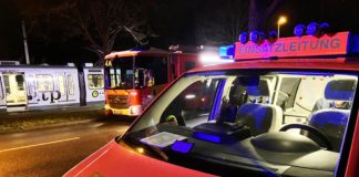 Feuerwehreinsatz nach Stadtbahnunfall
